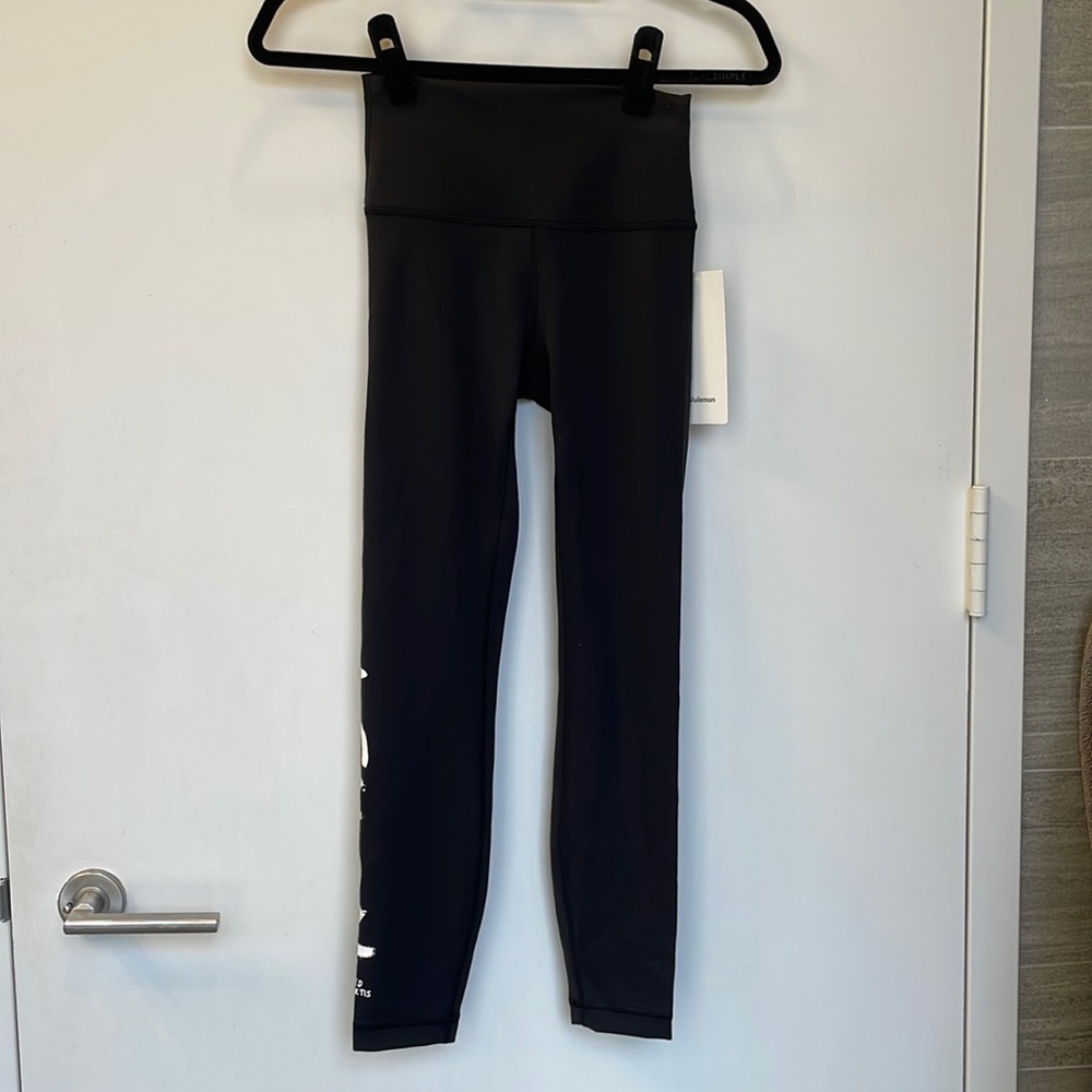 NWT Lululemon Wunder Train HR Tight Size 4